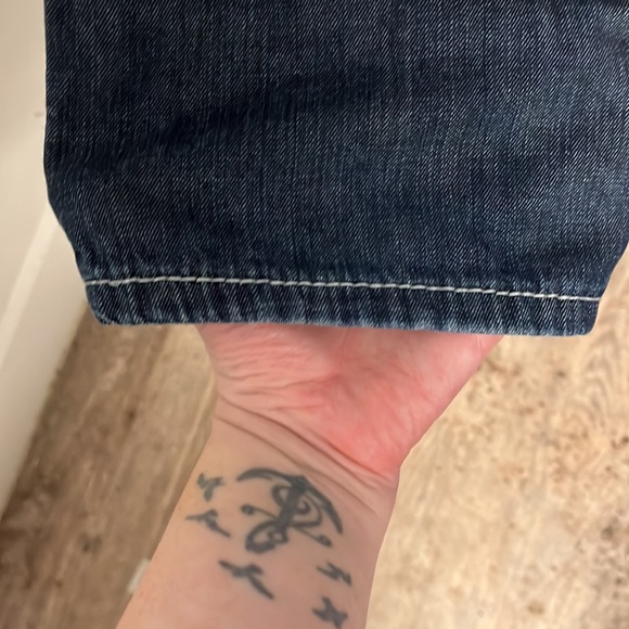 Size 27 true religion straight leg - Picture 5 of 7